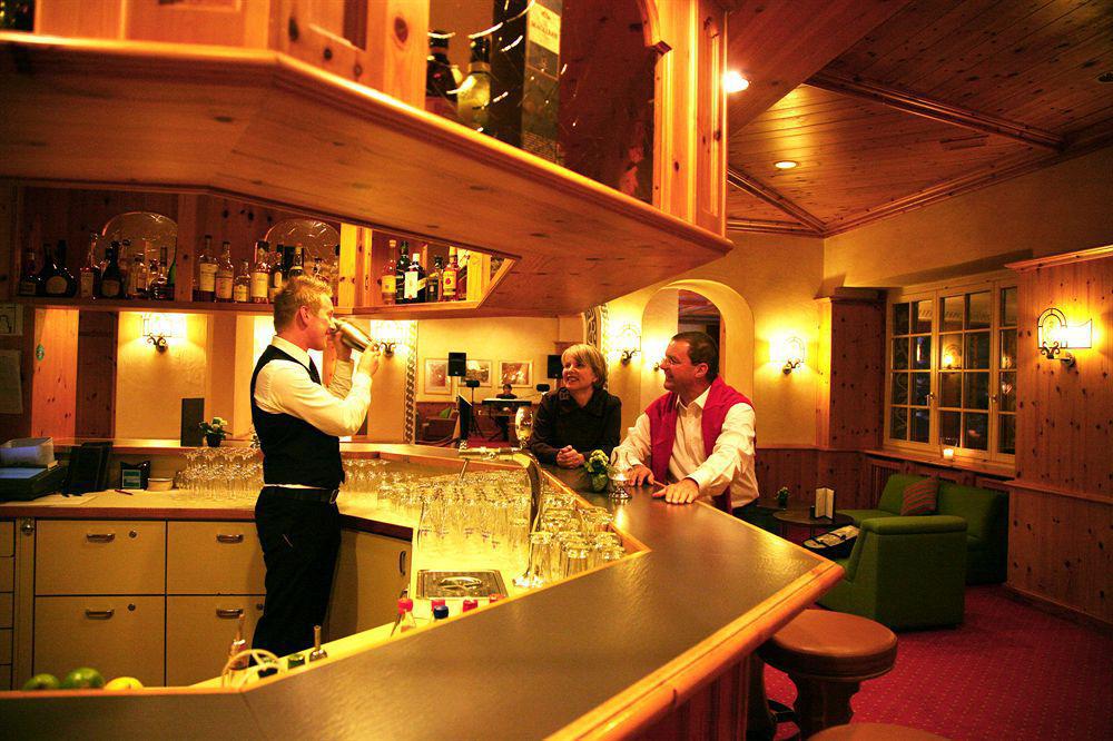 Sunstar Hotel Flims Restaurant foto